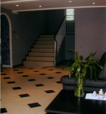 Cuulong Labarthe-Inard